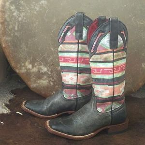 MACIE BEAN M9081 "Black Cracktacular" Serape square toe cowgirl boots sz 6 EUC